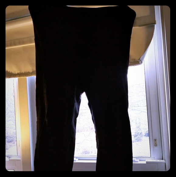 H&M Pants - Maternity yoga capris
